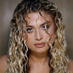 ab6761610000e5eb84fa8c3b48e6dc85922d4b95